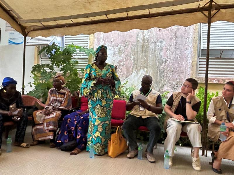 During their visit to Casamance, southern Senegal on 3 October 2023, members of the delegation on the joint field visit of the Executive Boards of UNICEF, UNDP/UNFPA/UNOPS, WFP and UN Women visited the Koulimaro Center on Gender-Based Violence – GBV – and Obstetric Fistula in Ziguinchor.