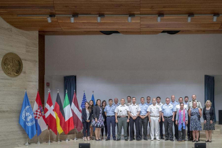 Delegation and Executive Board Secretariat and Private Sector Partnerships Division staff. Photo: WFP/Giulio d'Adamo