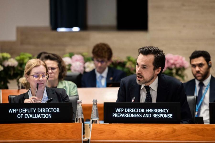 Intervention by Mr. Ross Smith, Director Emergency Preparedness and Response Service. Photo credit: WFP/Matteo Minnella