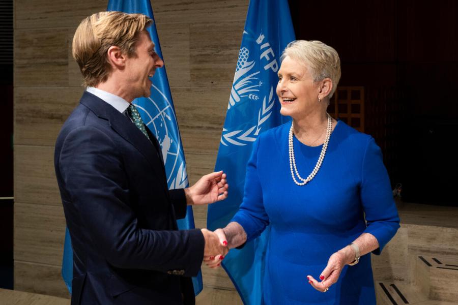 Ms. Cindy McCain, Executive Director of the United Nations World Food Programme delivers certificates of appreciation to the outgoing members of the Executive Board. Mr. Alexander Ernst, delegation of Germany. Photo credit: WFP/Matteo Minnella