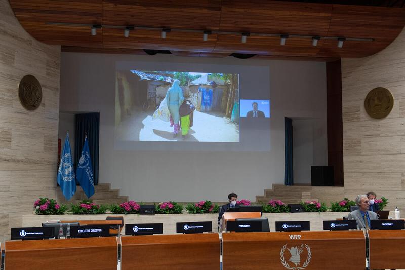WFP HQ Rome, Wednesday 23 June 2021 - Social protection and WFP’s dual role: supporting millions of people while helping governments to support billions - Side event on the margins of the Annual regular session of the Executive Board, 2021 In the photo: Final comments by Mr. David Kaatrud, Director, PRO (on screen) - Photo: WFP/Rein Skullerud