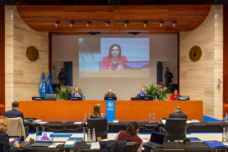 Intervention by Ms. Valerie Guarnieri, Assistant ED. From left to right: Mr. David Beasley, WFP ED; Ambassador H.E. Mr. Luis Fernando Carranza Cifuentes, Guatemala and President of the WFP EB 2021; Mr. Philip Ward, Secretary to the EB; Ms. Valerie Guarnieri, Assistant ED. Photo: WFP/Giulio d'Adamo