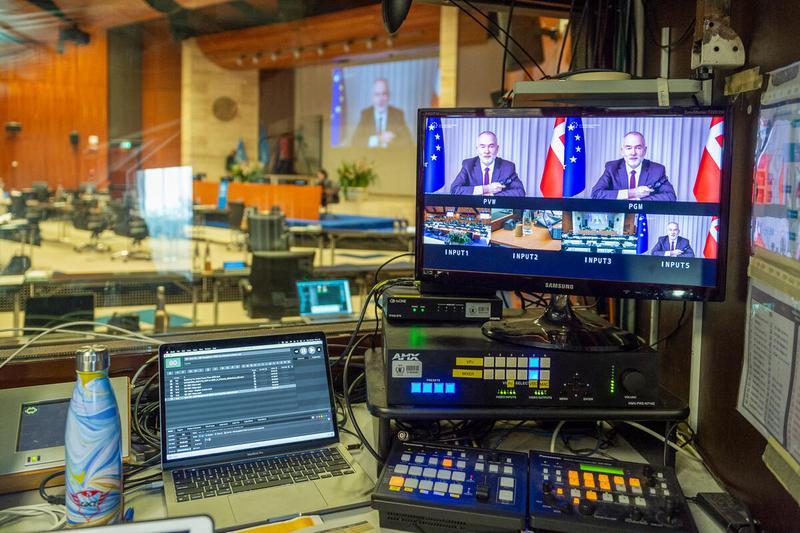 Intervention by H.E. Mr. Tomas Anker Christensen (connected remotely) during the "Anticipating Climate Shocks" Side event on the margins of the Second Regular Session of the Executive Board (EB.2/2021). Photo: WFP/Giulio d'Adamo