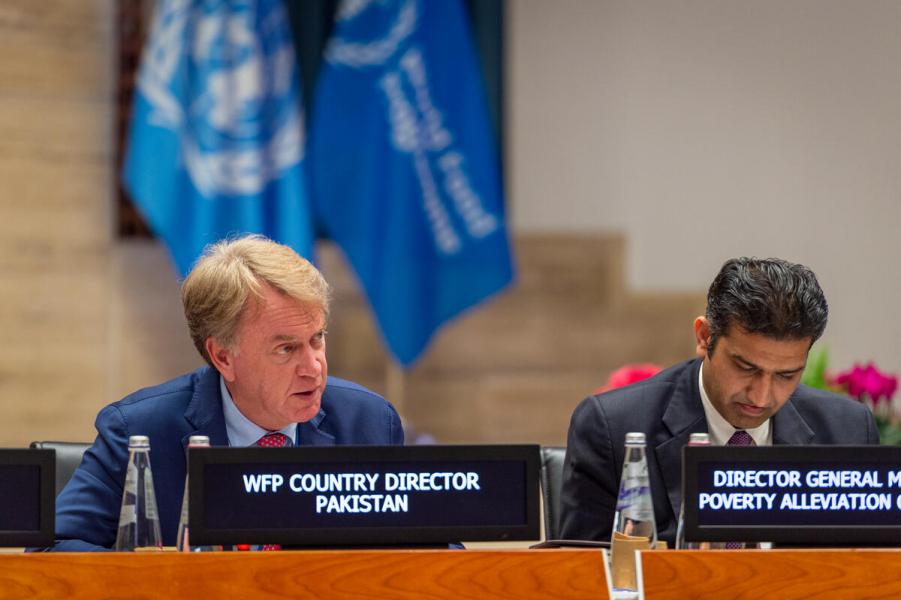 Intervention by Mr. Chris Kaye, WFP Country Director (Pakistan), during the &quot;WFP’s groundbreaking partnership with the Government of Pakistan to reduce stunting&quot; side event on the margins of the Second Regular Session of the Executive Board (EB.2/2022).