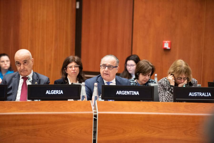 In the photo: intervention by H.E. Mr. Carlos Bernardo CHERNIAK, Ambassador and Permanent Representative of Argentina. Photo credit: WFP/Daria Addabbo