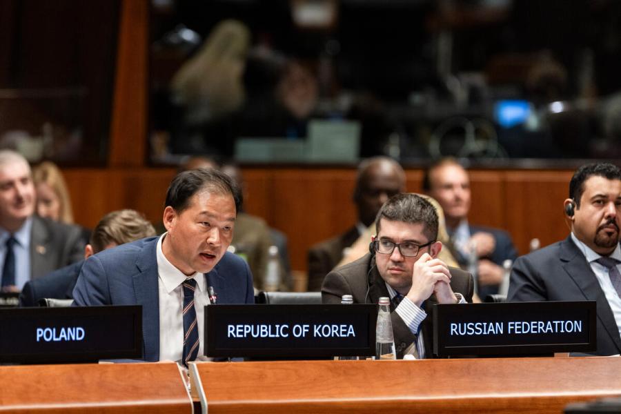 Intervention by Mr. Kim Hyungsik, First Secretary and Alternate Permanent Representative of the Republic of Korea. Photo credit: WFP/Matteo Minnella