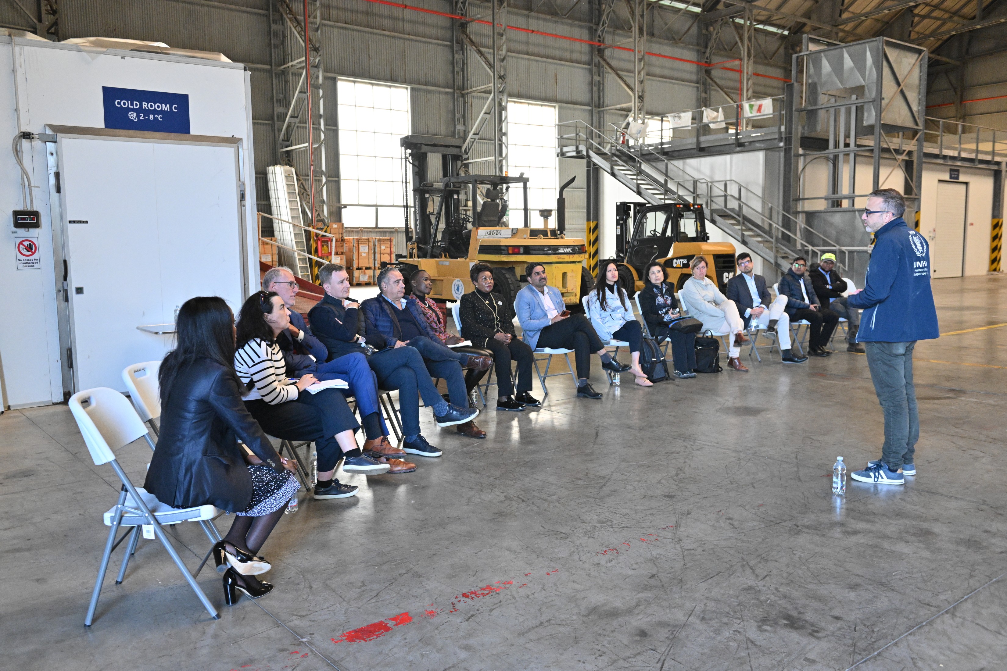 Figure 9: A final Q&A session with UNHRD staff at the Brindisi military airport facilities 