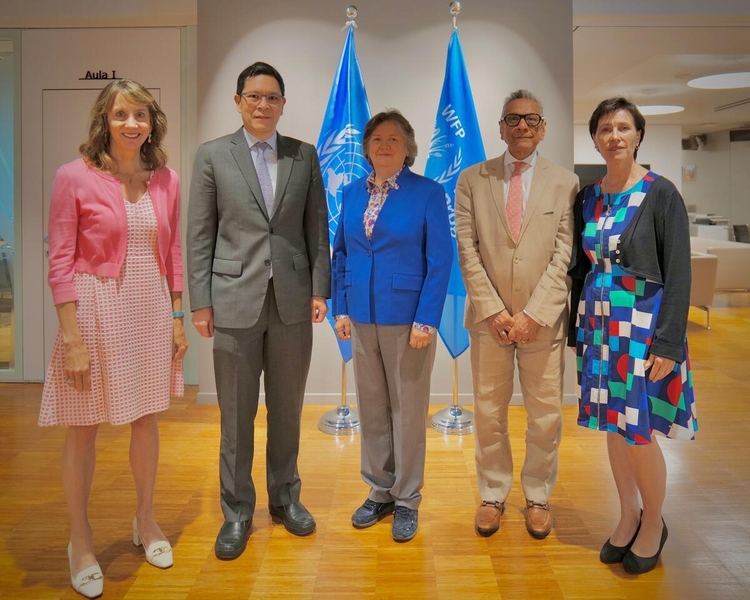 Independent Oversight Advisory Committee members